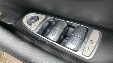 Mercedes-Benz E-Class E300e AMG Line Edition 4dr 9G-Tronic Saloon